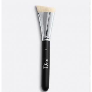 Pennello per contouring Dior Backstage N°15