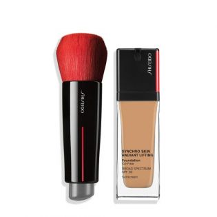 Pacchetto fondotinta liquido e pennello (valore $ 87)