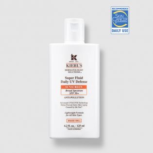 Crema solare viso quotidiana super fluida UV Defense SPF 50+