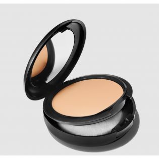 Fondotinta Studio Fix Powder Plus