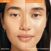 Siero illuminante alla vitamina C con enzimi del tè verde