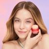 Maschera per dormire sulle labbra