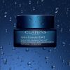 Crema idratante notturna Hydra-Essentiel con doppio acido ialuronico