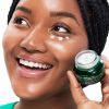 Crema contorno occhi all'acido ialuronico al tè verde