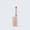 Rossetto dalla brillantezza esplicita dal colore puro