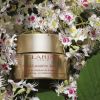 Crema da giorno antietà Nutri-Lumiere per pelli mature